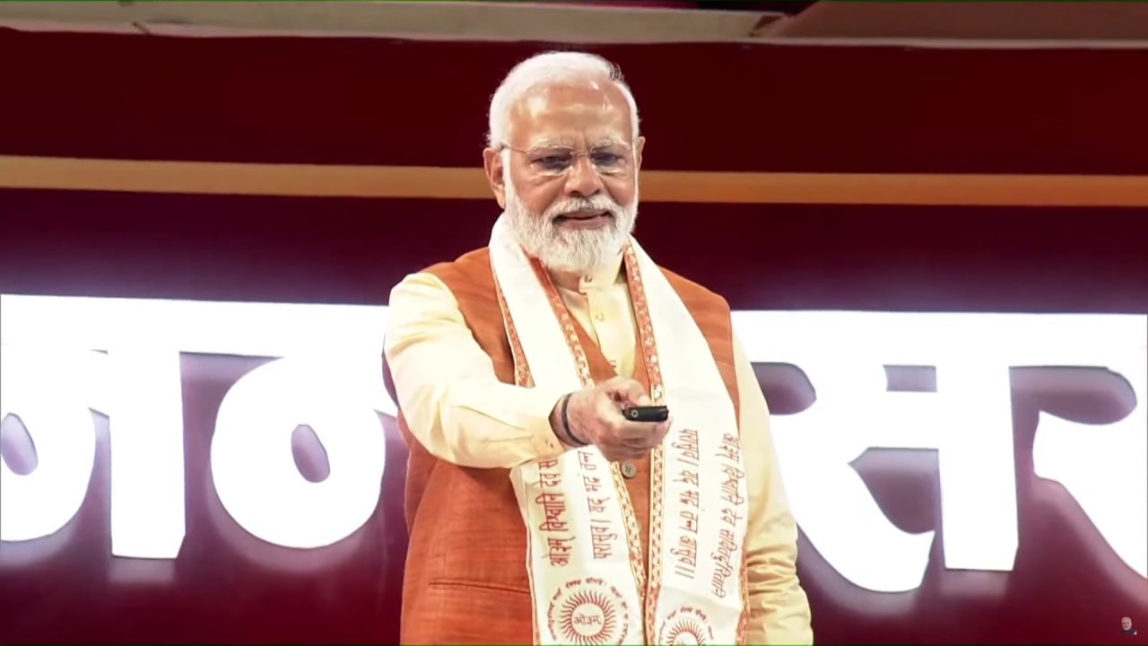 મહર્ષિ દયાનંદ સરસ્વતીની 200મી જન્મજંયતિની ઉજવણી, PM મોદી-ગુજરાતના ગવર્નર  દેવવ્રત ઉપસ્થિત